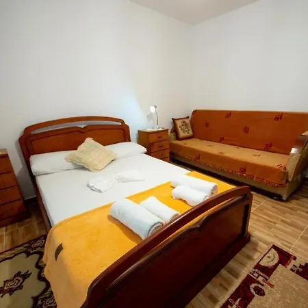 Guest house Nina's Gjirokaster